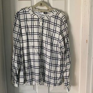 LL Bean Signature button down